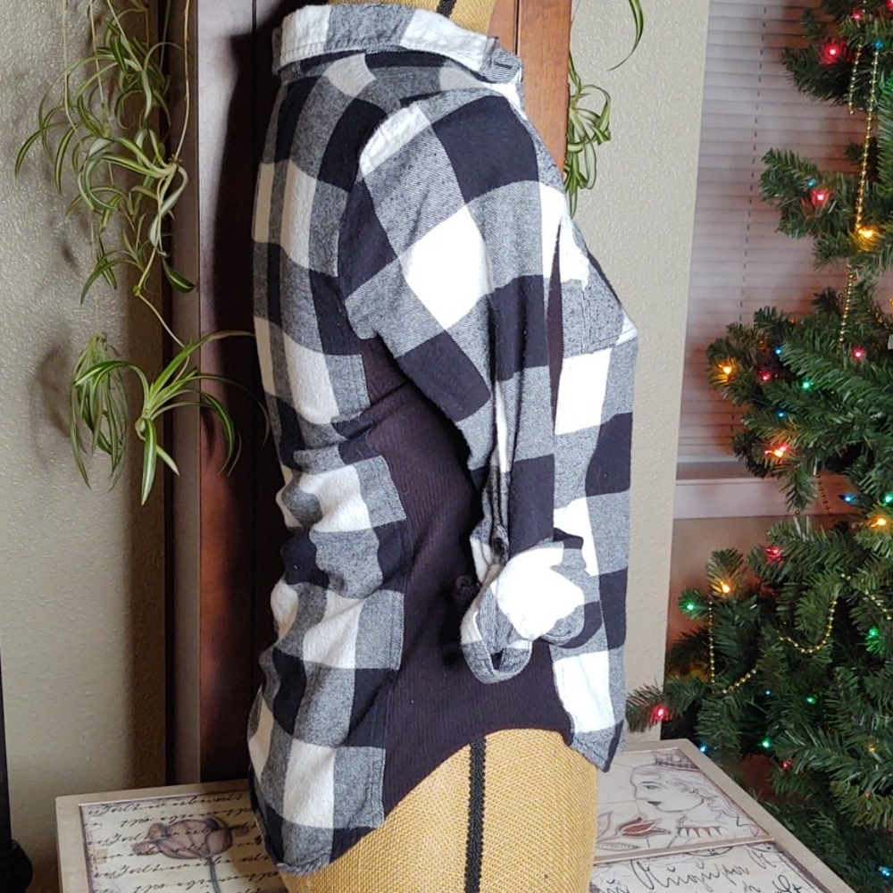 Polly Esther Button Down Black & White Flannel - Picture 3 of 7